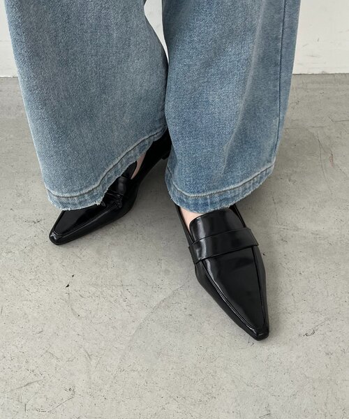 CAPRICIEUX LE'MAGE（カプリシューレマージュ）の「【再入荷】ポインテッドローファー（ローファー・レディース・ブラック系その他2/ブラック系その他・38/37/36）」の7枚目の写真