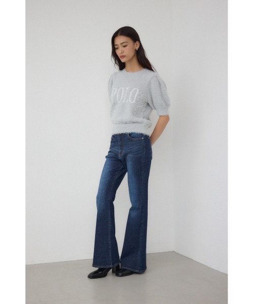 AZUL by moussy(アズールバイマウジー)の「【身長/骨格別着用画像あり】超絶美脚!POLO BCS×AZUL フレアデニム ストレッチ 履き心地抜群 コラボ デニム ポロ 細見え 着やせ 体系カバー(デニムパンツ・レディース・ブルー・MEDIUM/SMALL)」の4枚目の写真