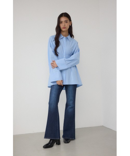 AZUL by moussy(アズールバイマウジー)の「【身長/骨格別着用画像あり】超絶美脚!POLO BCS×AZUL フレアデニム ストレッチ 履き心地抜群 コラボ デニム ポロ 細見え 着やせ 体系カバー(デニムパンツ・レディース・ブルー・MEDIUM/SMALL)」の20枚目の写真