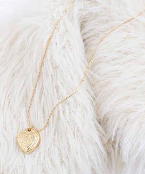 NATURAL BEAUTY BASIC(ナチュラルビューティーベーシック)の「ハートロケットネックレス(ネックレス・レディース・ゴールド・フリ-)」の1枚目の写真