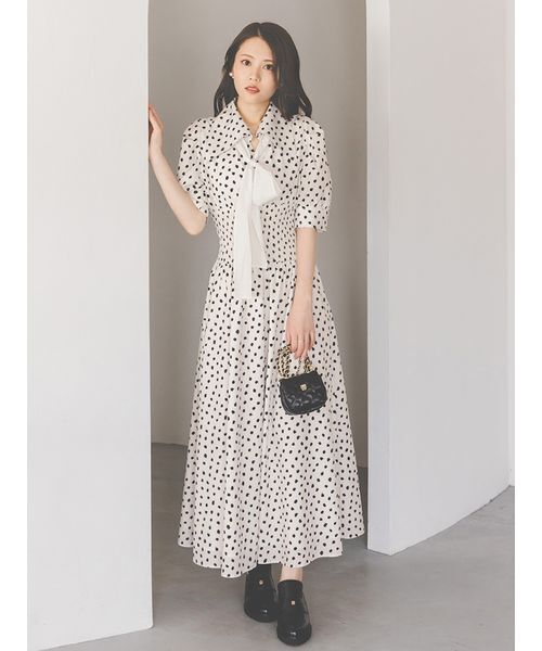 【新品未使用】SNIDEL　スナイデル　ドットワンピース 美品】snidel ドットワンピース 完売商品 - メルカリ