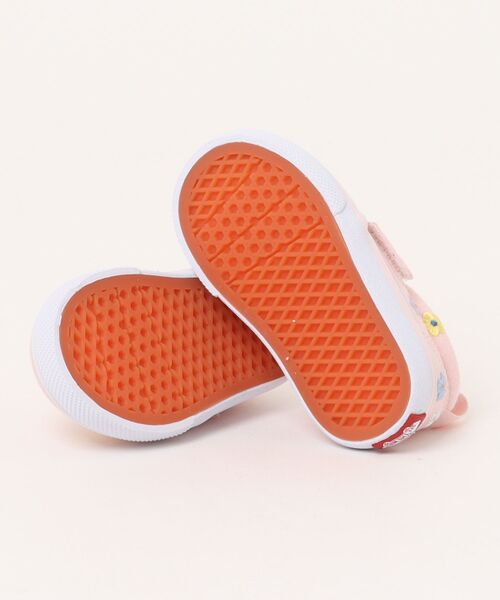 VANS（バンズ）の「VANS ヴァンズ 12-165(H) SLIP ON スリッポン V98TDL EB.FLW PNK/WHT/FLW（スニーカー・キッズ・ピンク・12/12.5/13/13.5/14/14.5/15 /15.5/16/16.5）」の3枚目の写真