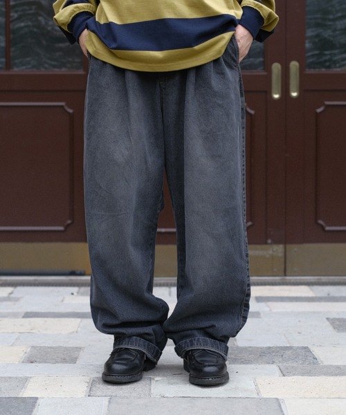 BROKEN BASE(ブロークンベース)の「Two-Tuck Wide Denim(デニムパンツ・メンズ・ブラック/ライトブルー・LARGE/MEDIUM)」の18枚目の写真