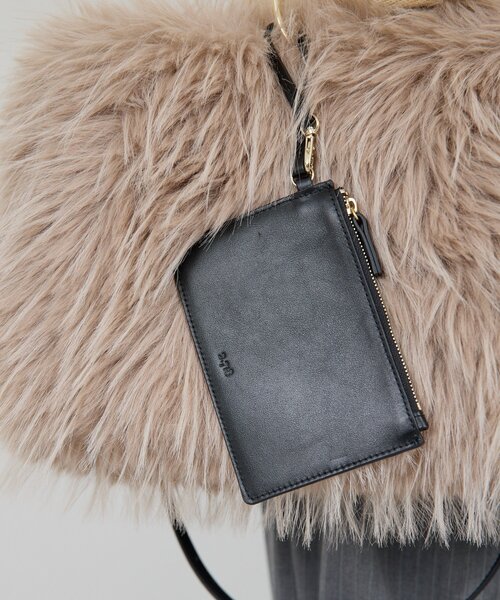 GALLARDAGALANTE(ガリャルダガランテ)の「【2.718】シャギーリングハンドルバッグ(ショルダーバッグ・レディース・ライトグレー/ベージュ・FREE)」の17枚目の写真