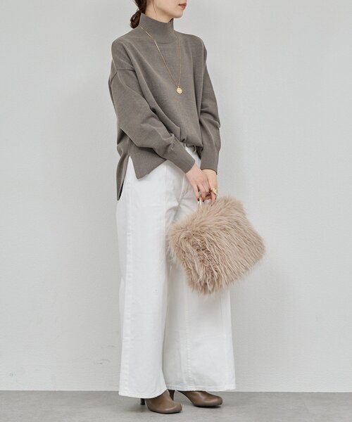 GALLARDAGALANTE(ガリャルダガランテ)の「【2.718】シャギーリングハンドルバッグ(ショルダーバッグ・レディース・ライトグレー/ベージュ・FREE)」の18枚目の写真