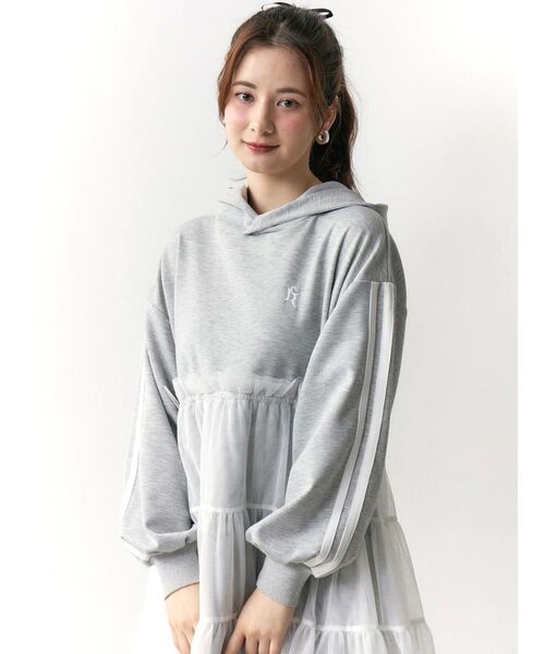 希空着用CALNAMUR 2WAYチュールオーバースウェットワンピース CALNAMUR ワンピース 2WAYチュールオーバースウェットワンピース
