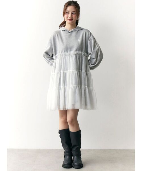 希空着用CALNAMUR 2WAYチュールオーバースウェットワンピース 2WAYチュールオーバースウェットワンピース（ワンピース）｜CALNAMUR