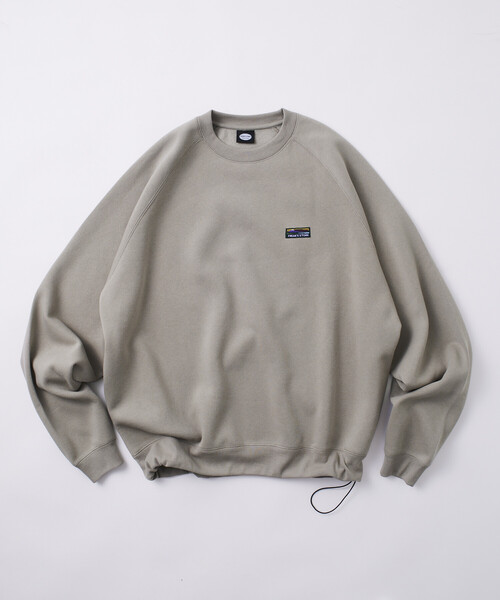 限定展開 ビッグシルエット ワンポイントロゴ ラグランスリーブ