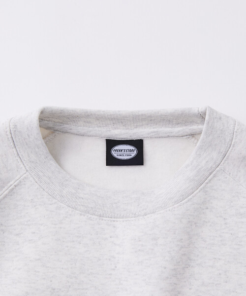 FREAK'S STORE（フリークスストア）の「限定展開 ビッグシルエット ワンポイントロゴ ラグランスリーブ スピンドル スウェット（スウェット・メンズ・ブラック/ネイビー/チャコールグレー/アッシュグレー/グレイッシュベージュ・SMALL/MEDIUM/LARGE）」の8枚目の写真