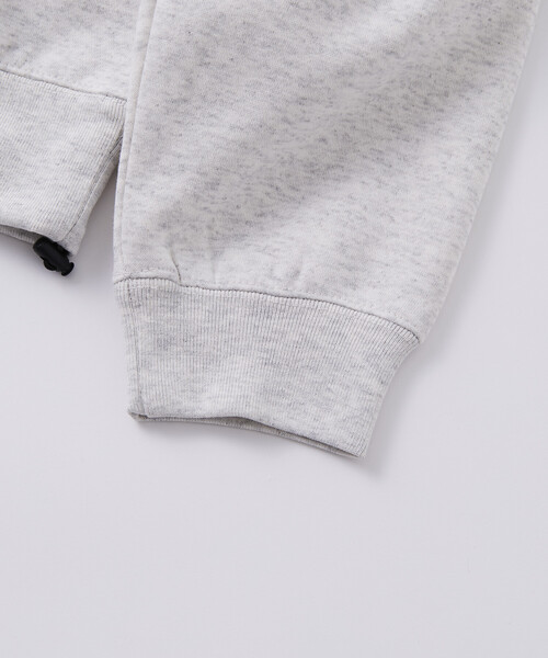 FREAK'S STORE（フリークスストア）の「限定展開 ビッグシルエット ワンポイントロゴ ラグランスリーブ スピンドル スウェット（スウェット・メンズ・ブラック/ネイビー/チャコールグレー/アッシュグレー/グレイッシュベージュ・SMALL/MEDIUM/LARGE）」の10枚目の写真