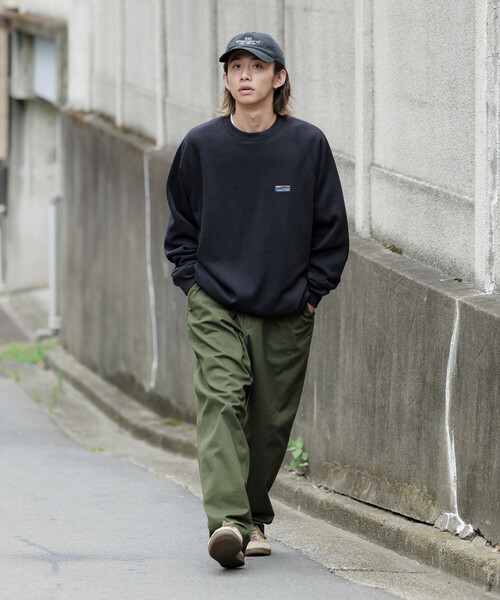 限定展開 ビッグシルエット ワンポイントロゴ ラグランスリーブ