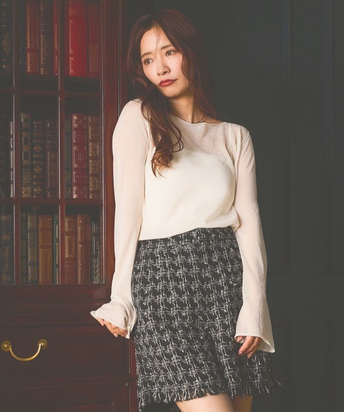 mysty woman(ミスティウーマン)の「シアー長袖ニット 577089(ニット/セーター・レディース・アイボリー/ブラウン/ブラック・FREE)」の1枚目の写真