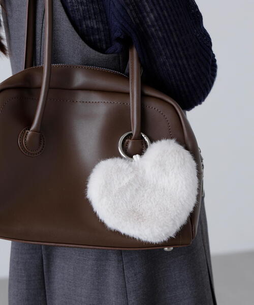 FREE'S MART（フリーズマート）の「◆ハートフェイクチャーム（キーホルダー・レディース・ブラック/ホワイト/レッド・ﾌﾘ-）」の2枚目の写真