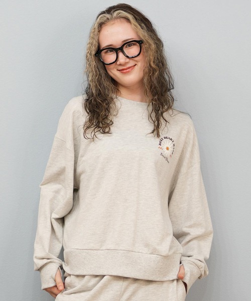 ROXY(ロキシー)の「ROXY/ロキシー スウェット クルーネックトレーナー RLT254038(スウェット・レディース・スミクロ/ヘザーグレー/その他1・L/M)」の9枚目の写真