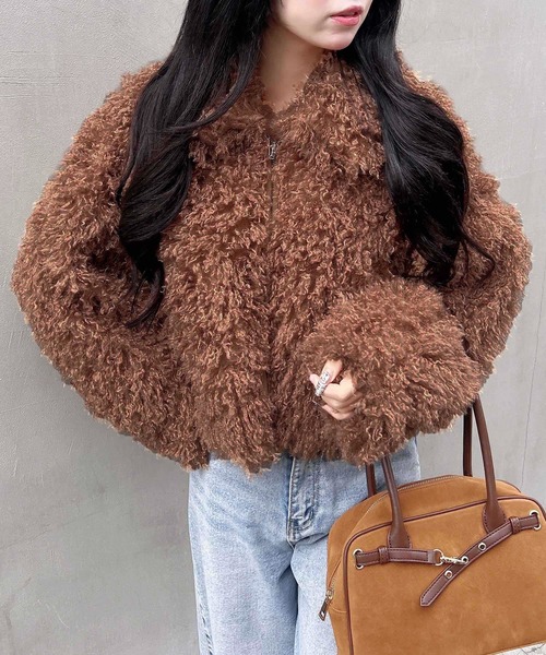 INGNI（イング）の「ステンカラープードルエコファーブルゾン（ブルゾン・レディース・ベージュ/ブラック/アイボリー/モカ・M）」の3枚目の写真