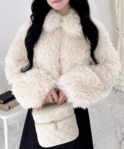 INGNI（イング）の「ステンカラープードルエコファーブルゾン（ブルゾン・レディース・ベージュ/ブラック/アイボリー/モカ・M）」の17枚目の写真