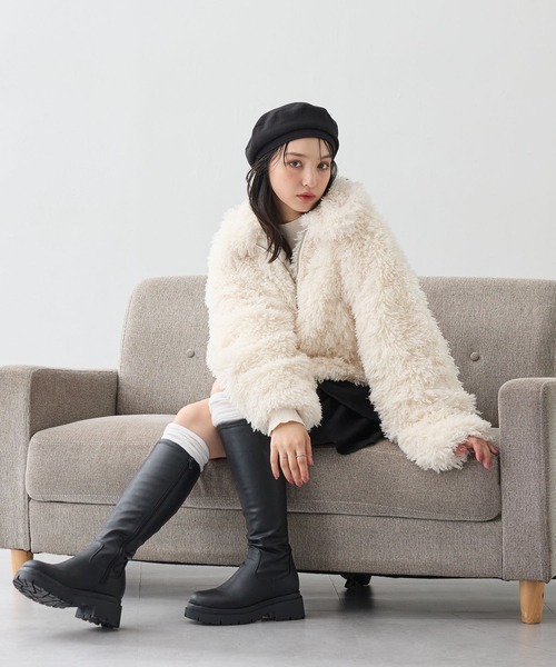 INGNI（イング）の「ステンカラープードルエコファーブルゾン（ブルゾン・レディース・ベージュ/ブラック/アイボリー/モカ・M）」の9枚目の写真