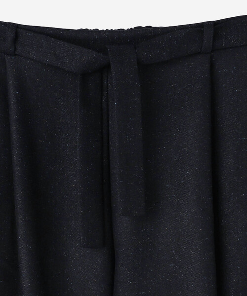 GALLEGO DESPORTES(ギャレゴデスポート)の「GALLEGO DESPORTES | ベルテッド ニータックパンツ WOMEN(その他パンツ・レディース・ネイビー/ブラウン・S)」の6枚目の写真