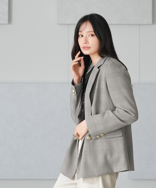 TRUDEA（トルディア）の「ダブルブレストジャケット(無地・チェック柄)（テーラードジャケット・レディース・ネイビー/ブラウン/ホワイト×ブラック/チャコールグレー・SMALL/MEDIUM/LARGE）」の6枚目の写真