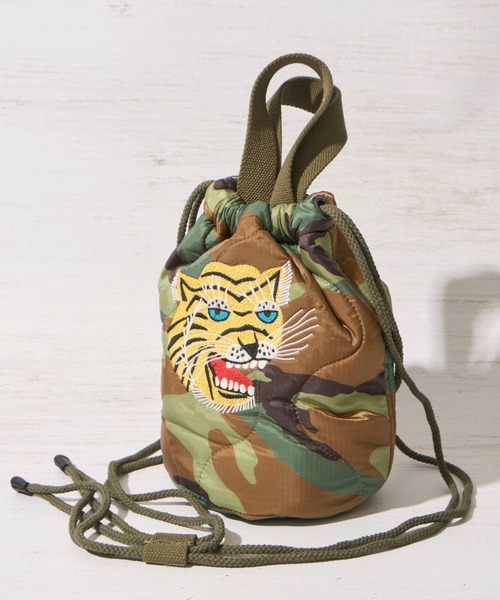 HOUSTON(ヒューストン)の「【HOUSTON / ヒューストン】QUILTING BAG / 巾着バッグ(ショルダーバッグ・レディース・オリーブドラブ/ブラック/カモフラージュ・FREE)」の2枚目の写真