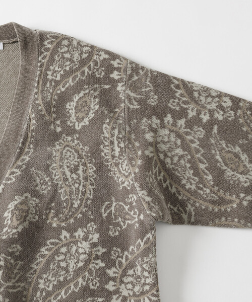 FREAK'S STORE（フリークスストア）の「ペイズリー総柄 モール糸 ニットカーディガン/リラックスフィット（カーディガン/ボレロ・メンズ・オリーブ/ベージュ/ワインレッド・LARGE/MEDIUM）」の14枚目の写真