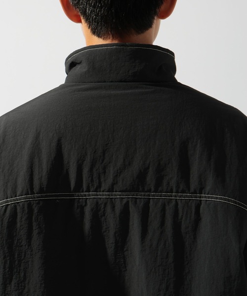 niko and（ニコアンド）の「リバーシブルスタンドブルゾン