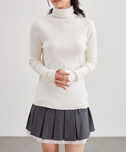 Lace Ladies(レースレディース)の「ウールタッチ ベーシック ハイネック ニット プルオーバー(ニット/セーター・レディース・グレー/ベージュ/アイボリー/ブラック/グレイッシュベージュ・FREE)」の2枚目の写真