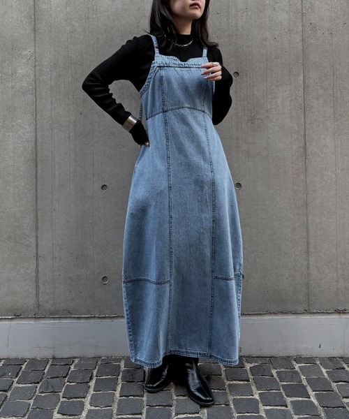 &g'aime(アンジェム)の「【&g'aime】デニムコクーンドレス Denim Cocoon Dress(ワンピース・レディース・ブラック/ブルー・FREE)」の3枚目の写真