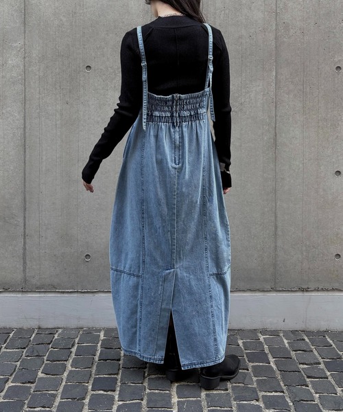 &g'aime(アンジェム)の「【&g'aime】デニムコクーンドレス Denim Cocoon Dress(ワンピース・レディース・ブラック/ブルー・FREE)」の12枚目の写真
