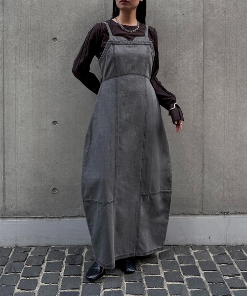 &g'aime(アンジェム)の「【&g'aime】デニムコクーンドレス Denim Cocoon Dress(ワンピース・レディース・ブラック/ブルー・FREE)」の15枚目の写真