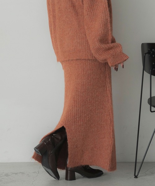 Elishe（エリシェ）の「ヘアリーニットロングスカート（スカート・レディース・チャコールグレー/ホワイト/オレンジ・FREE）」の17枚目の写真