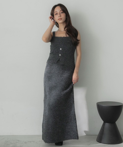 Elishe（エリシェ）の「ヘアリーニットロングスカート（スカート・レディース・チャコールグレー/ホワイト/オレンジ・FREE）」の7枚目の写真