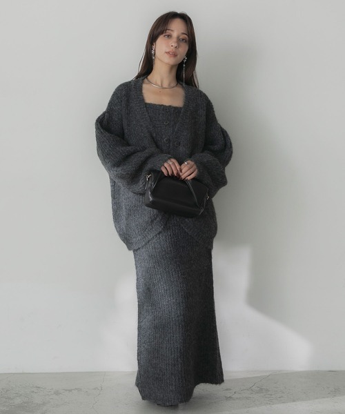 Elishe（エリシェ）の「ヘアリーニットロングスカート（スカート・レディース・チャコールグレー/ホワイト/オレンジ・FREE）」の8枚目の写真