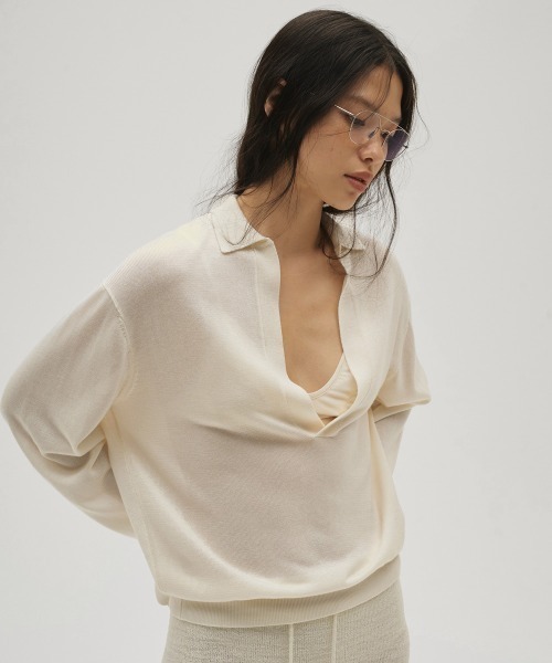 TODAYFUL（トゥデイフル）の「Silky Skipper Knit（シャツ/ブラウス・レディース・キナリ/ブラック・FREE）」の2枚目の写真