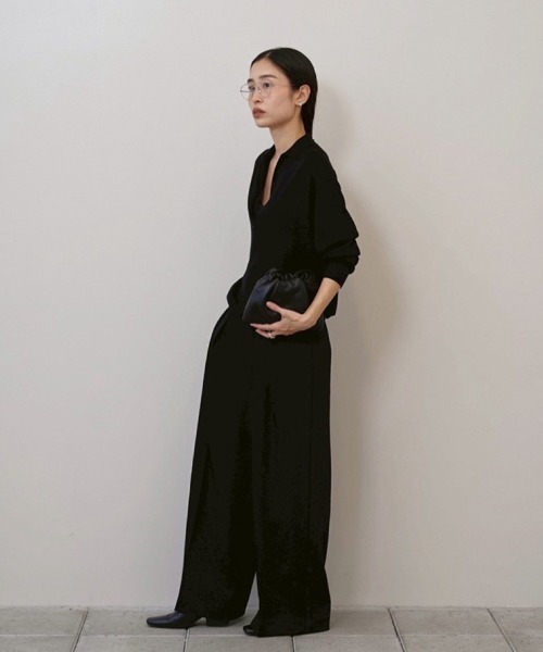 TODAYFUL（トゥデイフル）の「Silky Skipper Knit（シャツ/ブラウス・レディース・キナリ/ブラック・FREE）」の4枚目の写真