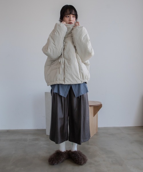 VACANCY（ヴァカンシー）の「ダブルリボンショート丈ダウン（ダウンジャケット/コート・レディース・ブラック/アイボリー・FREE）」の20枚目の写真