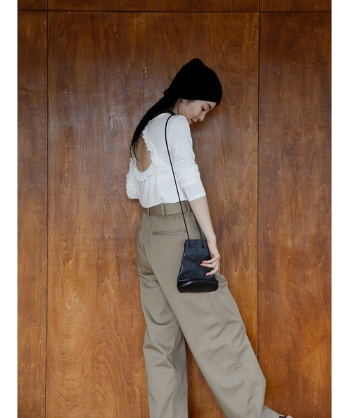 Katrin TOKYO（カトリーントーキョー）の「cup-in back frill tops（Tシャツ/カットソー・レディース・ホワイト/ピンク/ネイビー系・FREE/XS）」の21枚目の写真