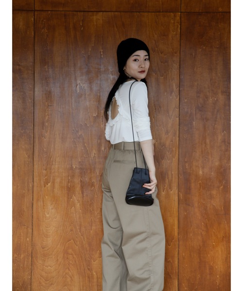 Katrin TOKYO（カトリーントーキョー）の「cup-in back frill tops（Tシャツ/カットソー・レディース・ホワイト/ピンク/ネイビー系・FREE/XS）」の20枚目の写真