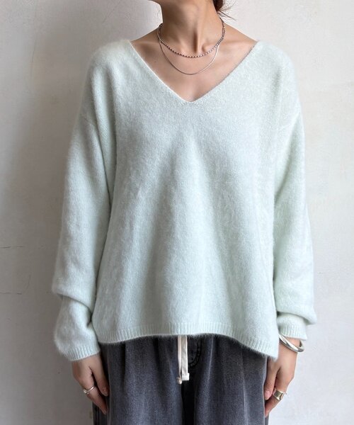 DouDou（ドゥドゥ）の「ファーウール深Vプルオーバー（ニット/セーター・レディース・チャコールグレー/ミント/モカ・FREE）」の9枚目の写真