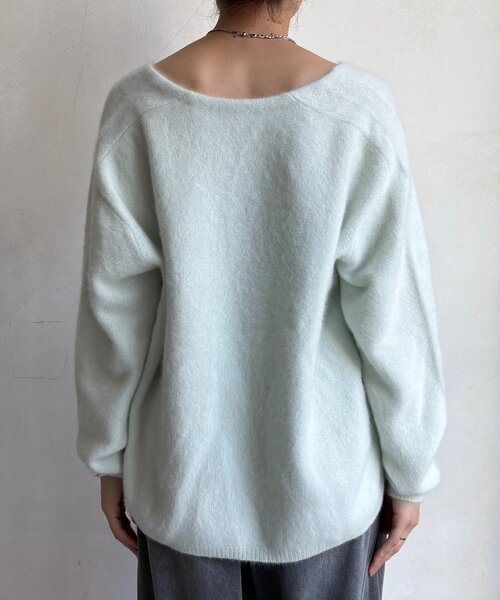 DouDou（ドゥドゥ）の「ファーウール深Vプルオーバー（ニット/セーター・レディース・チャコールグレー/ミント/モカ・FREE）」の11枚目の写真