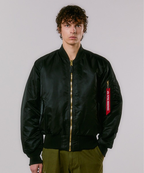 Alpha Industries(アルファインダストリーズ)の「Alpha Industries/アルファインダストリーズ/ALPHA MA-1 FLIGHT JACKET/エムエーワン フライトジャケット(MA-1・メンズ・ブラック/カーキ/ライトブルー/グレー/チャコールグレー/セージグリーン/ローズ/ダークグレー/ネイビー/マスタード/ライトグレー/ブラウン・XS/S/M/L/XL/2XL/4XL/5XL/3XL)」の2枚目の写真