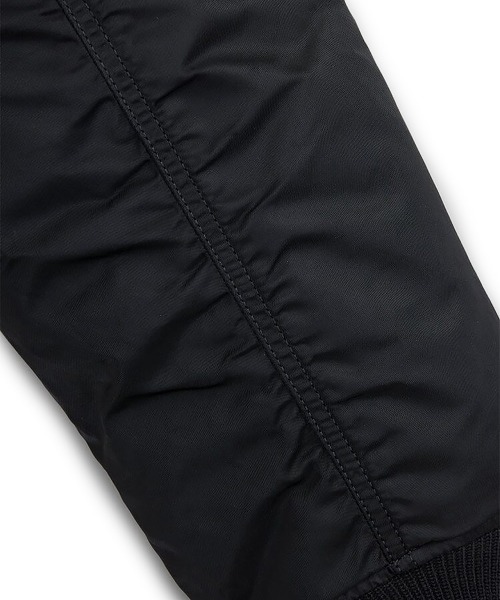 Alpha Industries(アルファインダストリーズ)の「Alpha Industries/アルファインダストリーズ/ALPHA MA-1 FLIGHT JACKET/エムエーワン フライトジャケット(MA-1・メンズ・ブラック/カーキ/ライトブルー/グレー/チャコールグレー/セージグリーン/ローズ/ダークグレー/ネイビー/マスタード/ライトグレー/ブラウン・XS/S/M/L/XL/2XL/4XL/5XL/3XL)」の17枚目の写真