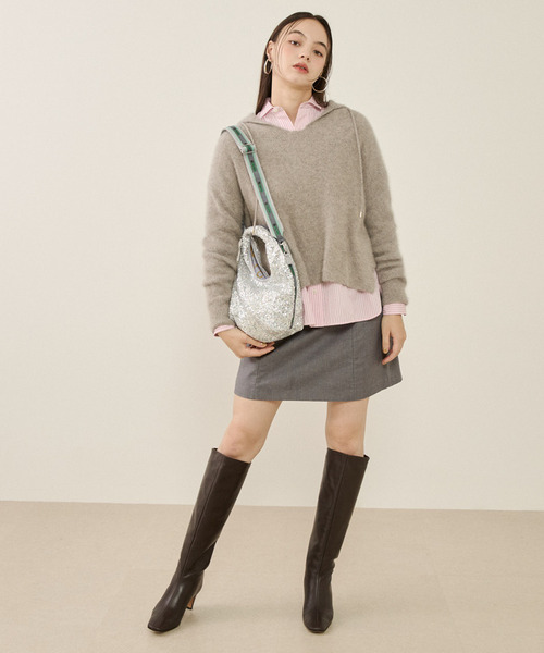 LeSportsac（レスポートサック）の「SM MARCHE BAG プラチナムプラネット（ショルダーバッグ・レディース・シルバー・FREE）」の3枚目の写真