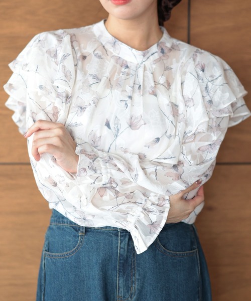 Ruwan yu(ルワンユー)の「フラワージャガードシフォンブラウス【大きいサイズ対応】(シャツ/ブラウス・レディース・ピンク・LL/L/4L/3L)」の1枚目の写真