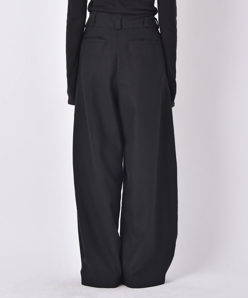 AKTE（アクテ）の「タックワイドパンツ（その他パンツ・レディース・ブラック/バーガンディー・1/2/2T）」の22枚目の写真