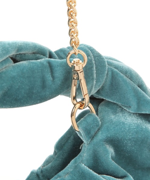 Elura（エルーラ）の「ブローチ付きベルベットショルダーバッグ/131391（ショルダーバッグ・レディース・ブルー・ONE SIZE）」の5枚目の写真