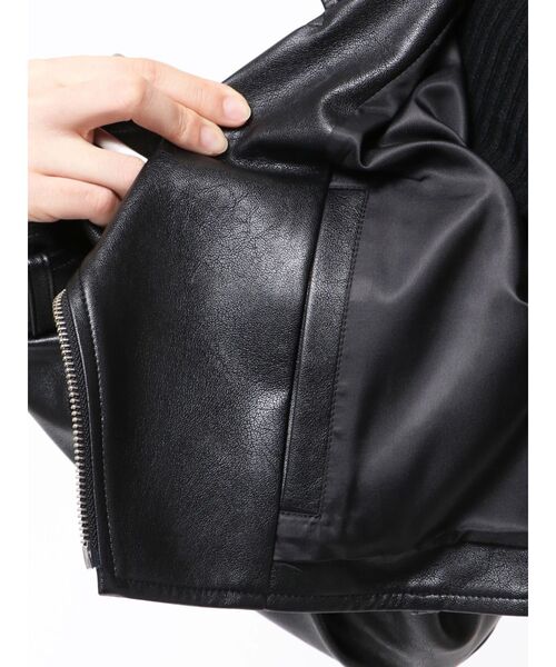 GYDA（ジェイダ）の「Fake leather shortジャケット（ライダースジャケット・レディース・ブラウン/ブラック・FREE）」の18枚目の写真