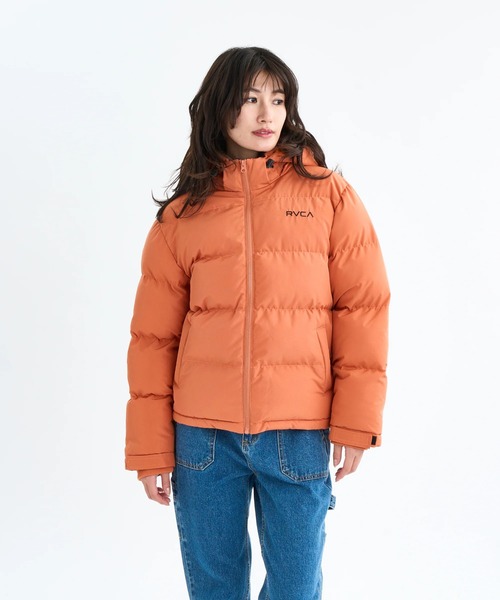 RVCA(ルーカ)の「RVCA レディース BALANCE PUFFER HD JACKET ジャケット 【2025年秋冬モデル】(ブルゾン・レディース・ブラック/サックスブルー/ホワイト系その他/オレンジ系その他・SMALL/MEDIUM/LARGE)」の4枚目の写真