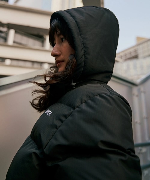 RVCA(ルーカ)の「RVCA レディース BALANCE PUFFER HD JACKET ジャケット 【2025年秋冬モデル】(ブルゾン・レディース・ブラック/サックスブルー/ホワイト系その他/オレンジ系その他・SMALL/MEDIUM/LARGE)」の10枚目の写真