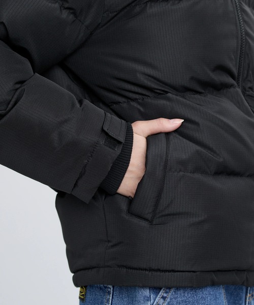 RVCA(ルーカ)の「RVCA レディース BALANCE PUFFER HD JACKET ジャケット 【2025年秋冬モデル】(ブルゾン・レディース・ブラック/サックスブルー/ホワイト系その他/オレンジ系その他・SMALL/MEDIUM/LARGE)」の18枚目の写真